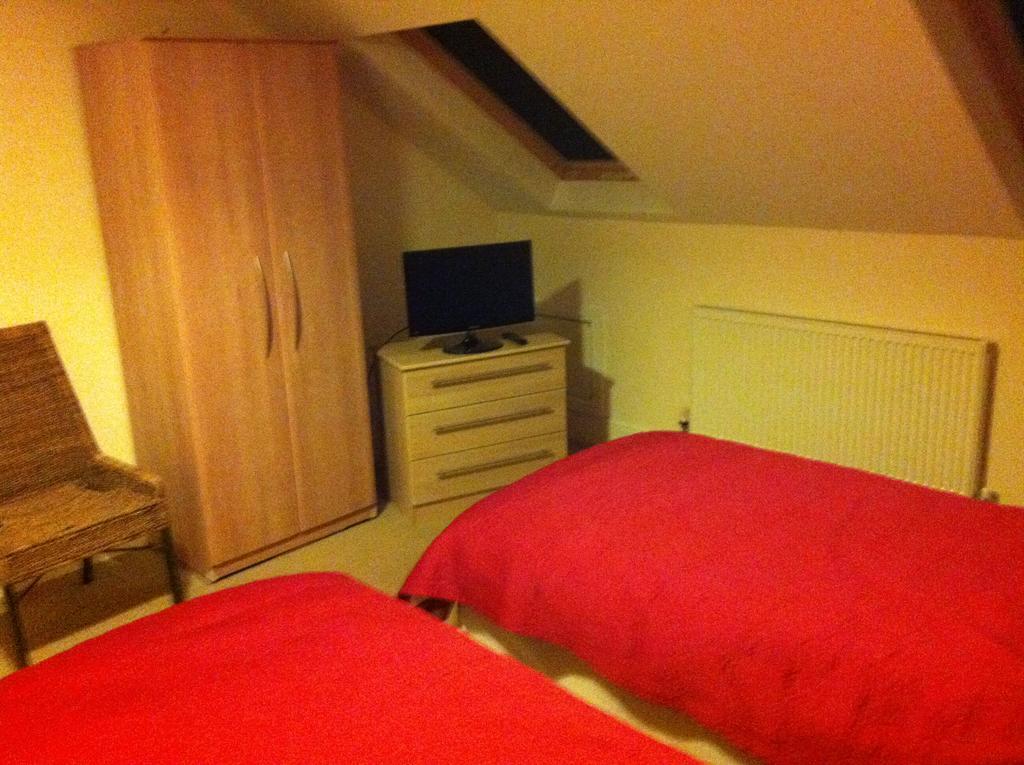 Pay2Stay Chester Extérieur photo