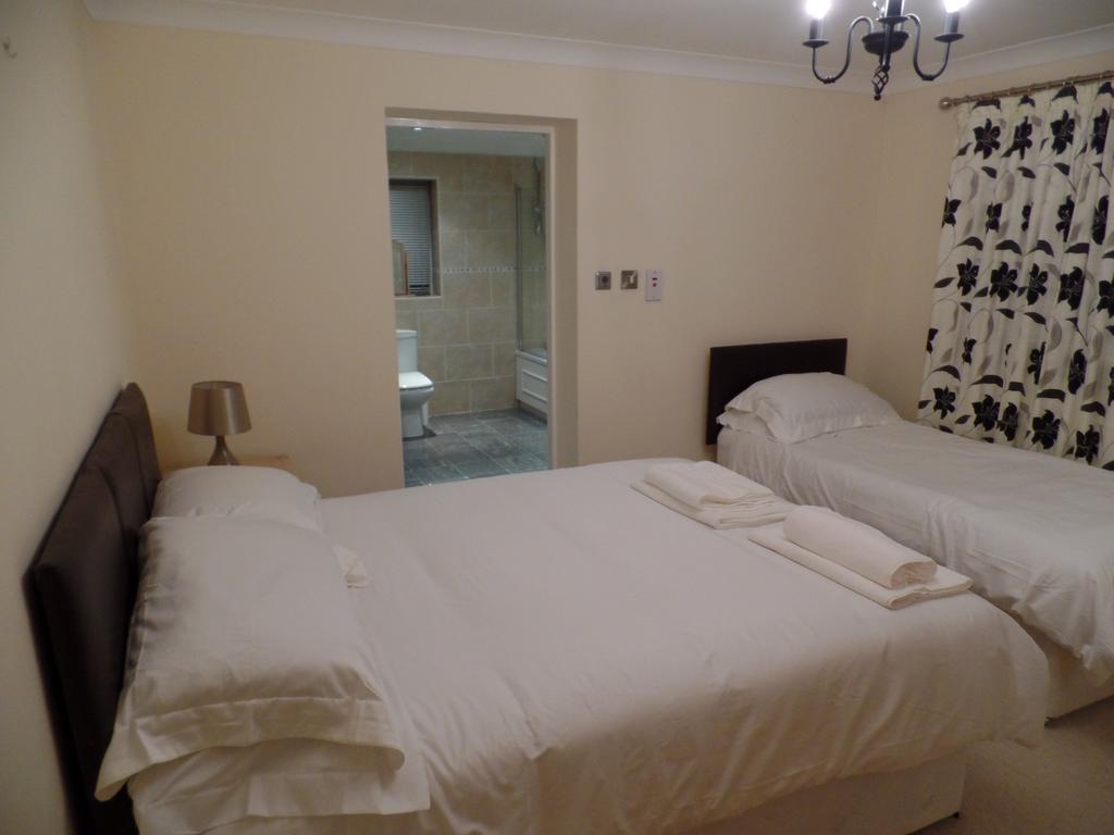 Pay2Stay Chester Extérieur photo